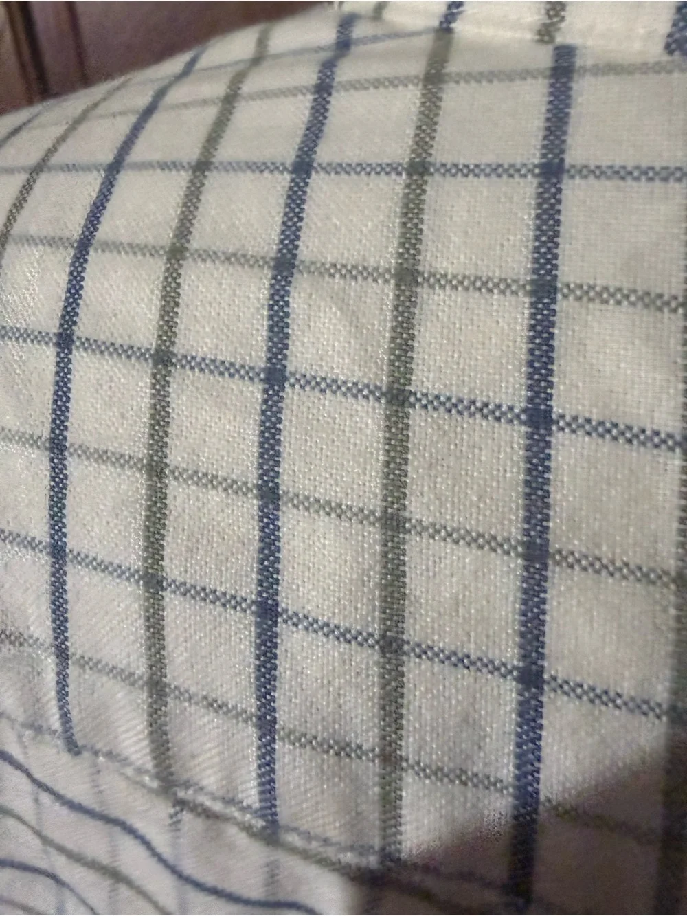 J. Crew Men's Cream Button-Down Shirt with Blue X-Large